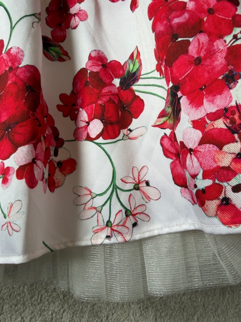 Red Floral Tulle Hem Girls' Dress - Picture 4 of 5